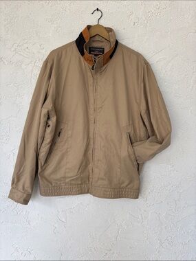 Dockers Tan Lightweight Zip-Front Jacket with Contrast Collar